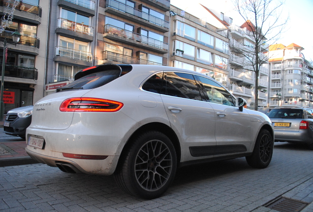 Porsche 95B Macan Turbo