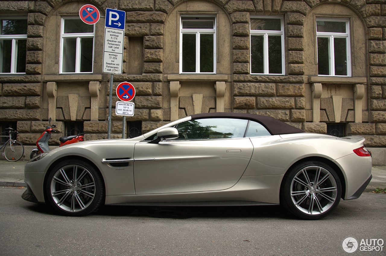 Aston Martin Vanquish Volante