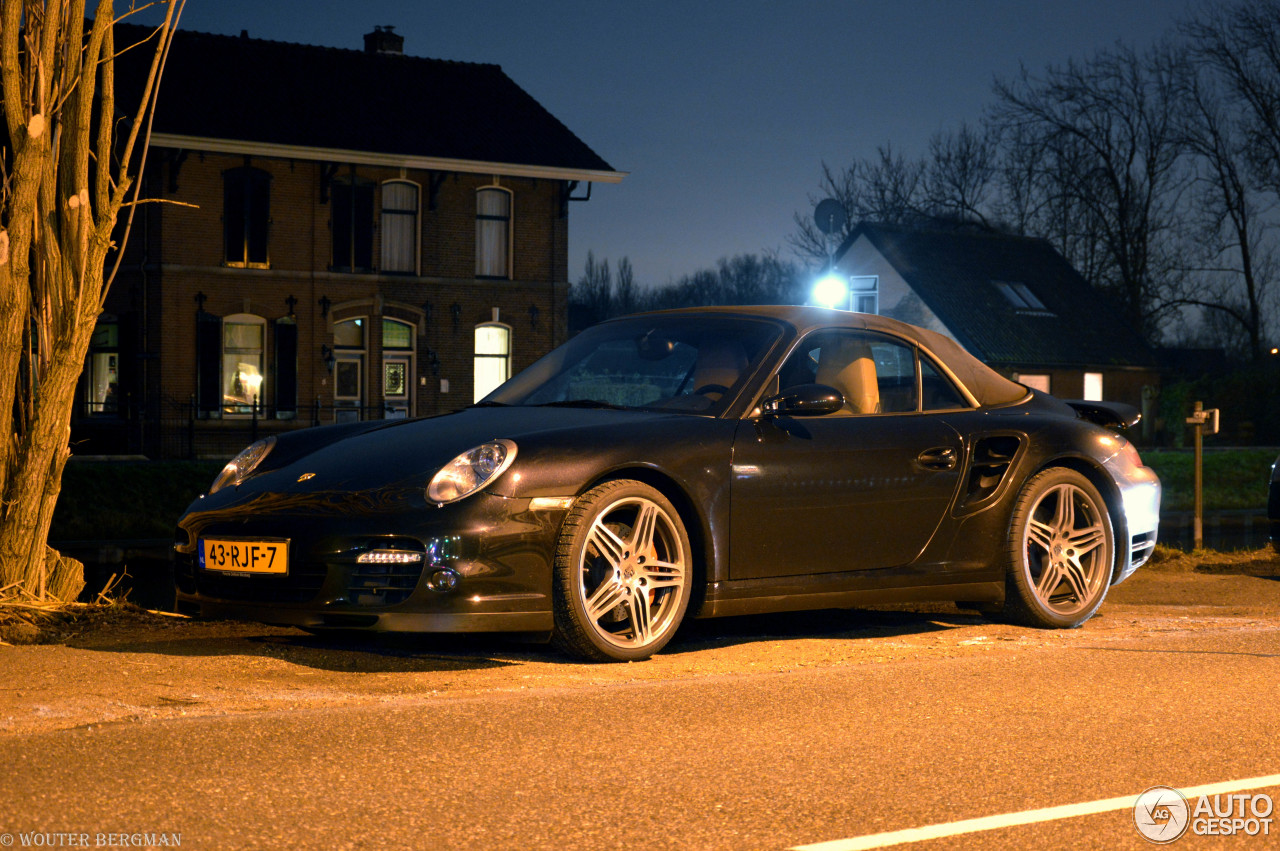 Porsche 997 Turbo Cabriolet MkI