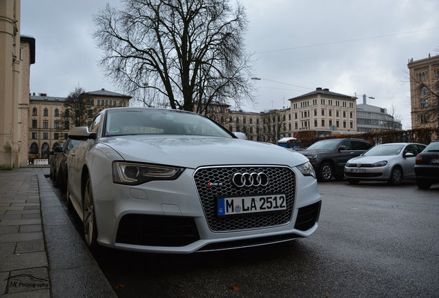 Audi RS5 B8 2012