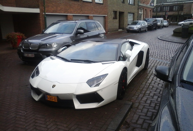 Lamborghini Aventador LP700-4 Roadster