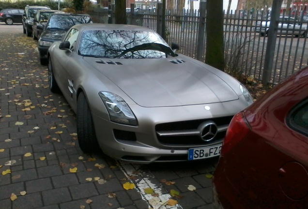 Mercedes-Benz SLS AMG