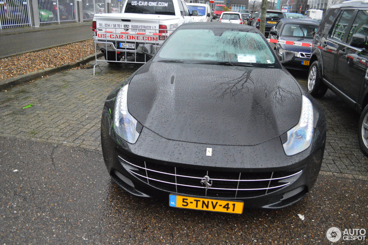 Ferrari FF