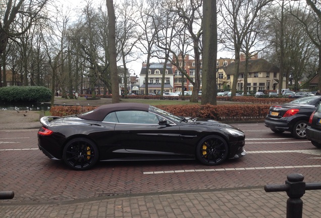 Aston Martin Vanquish Volante