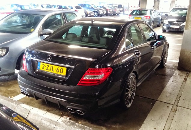 Mercedes-Benz C 63 AMG W204 2012