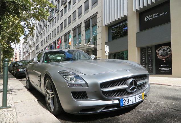 Mercedes-Benz SLS AMG