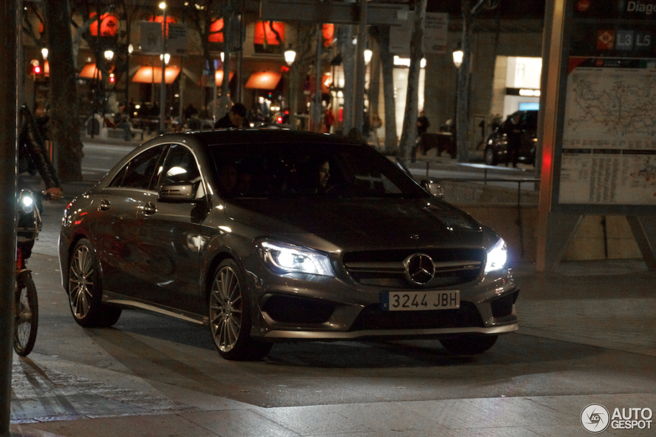 Mercedes-Benz CLA 45 AMG C117