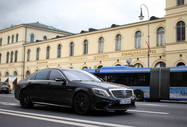 Mercedes-Benz S 63 AMG V222