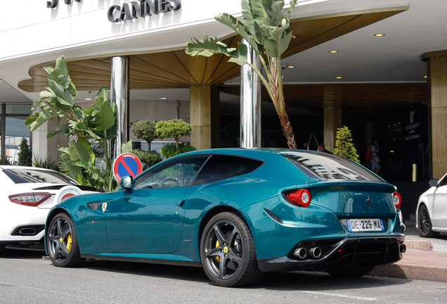 Ferrari FF