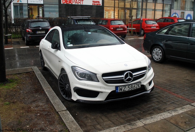 Mercedes-Benz CLA 45 AMG C117