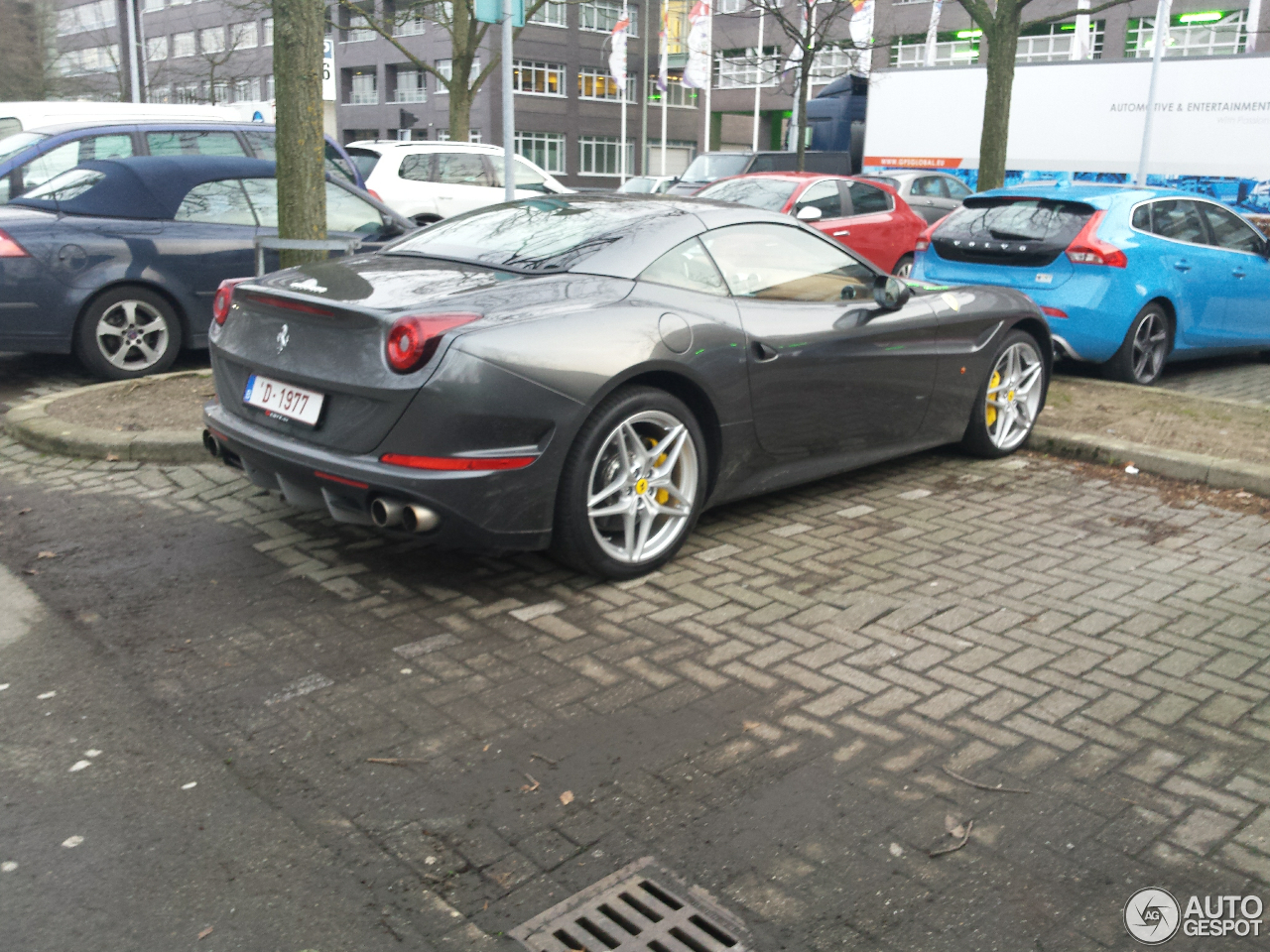 Ferrari California T