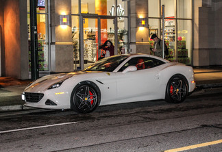 Ferrari California T