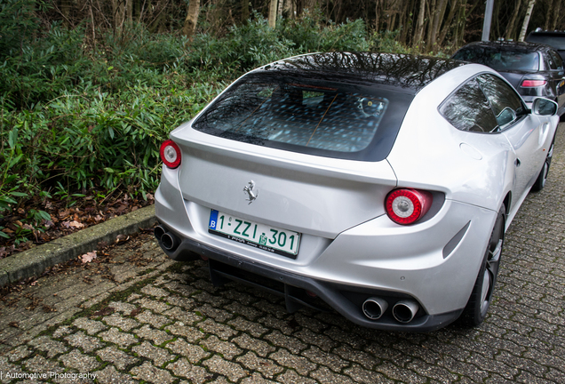 Ferrari FF