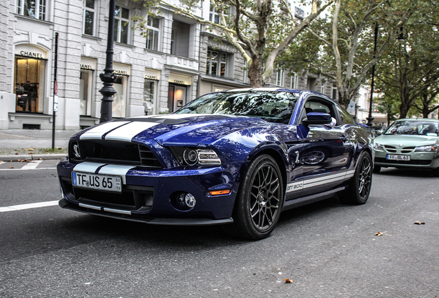 Ford Mustang Shelby GT500 2013