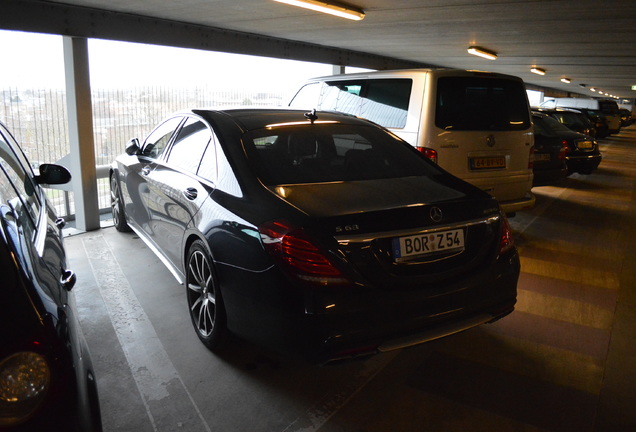 Mercedes-Benz S 63 AMG V222