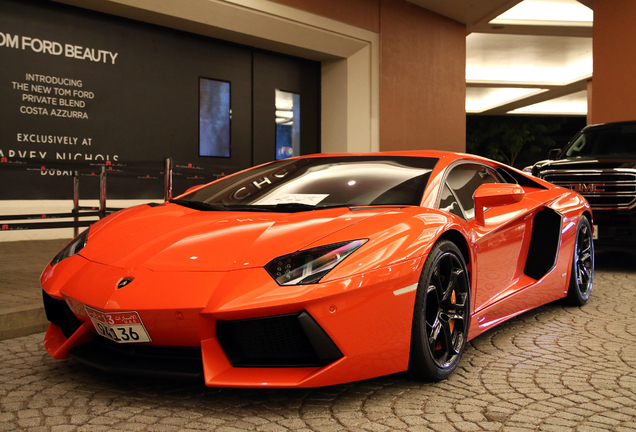 Lamborghini Aventador LP700-4