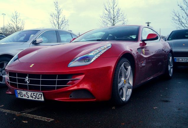 Ferrari FF