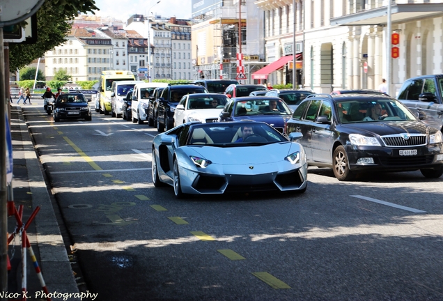 Lamborghini Aventador LP700-4 Roadster