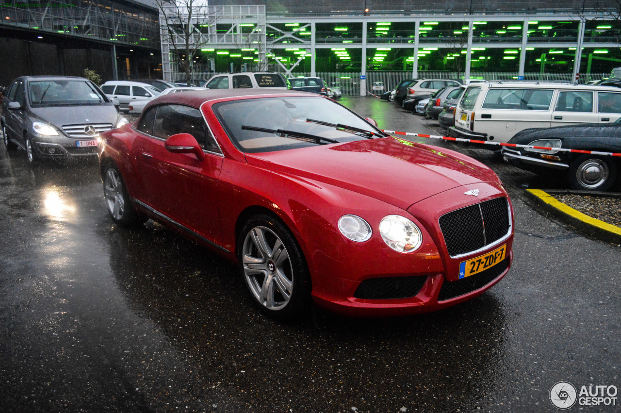 Bentley Continental GTC V8