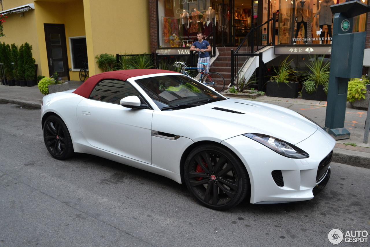 Jaguar F-TYPE S Convertible