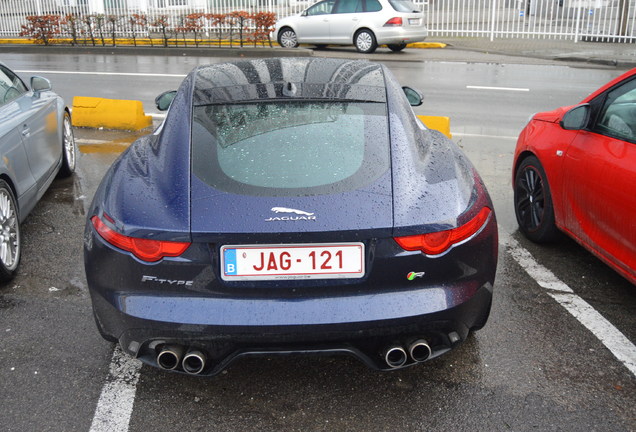 Jaguar F-TYPE R Coupé