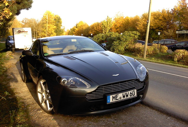 Aston Martin V8 Vantage