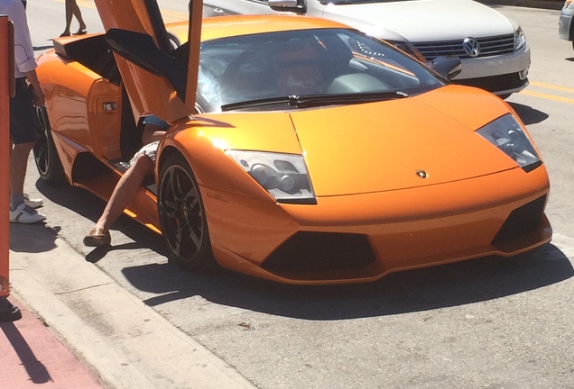 Lamborghini Murciélago LP640