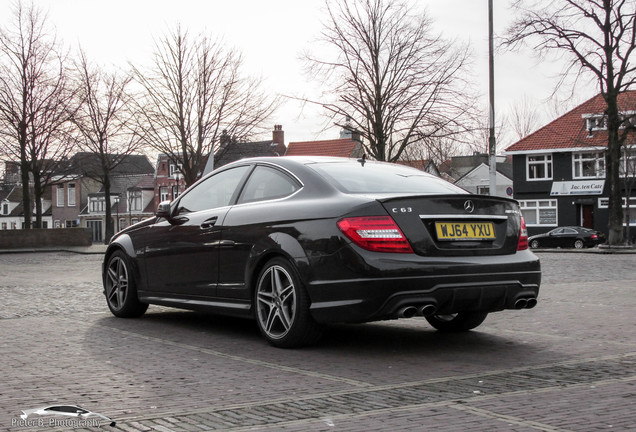 Mercedes-Benz C 63 AMG Coupé