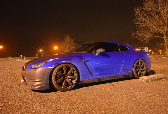 Nissan GT-R