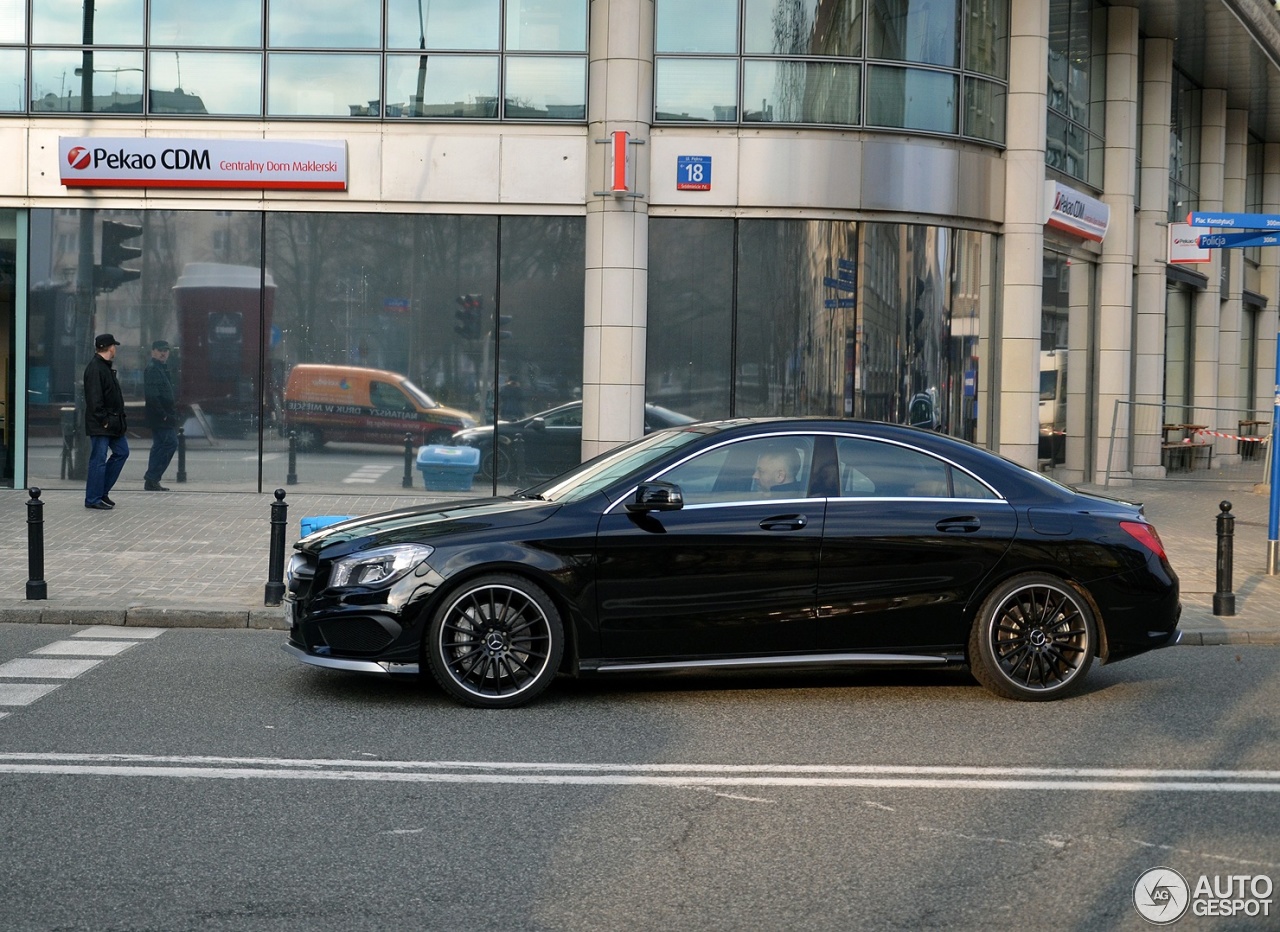 Mercedes-Benz CLA 45 AMG C117