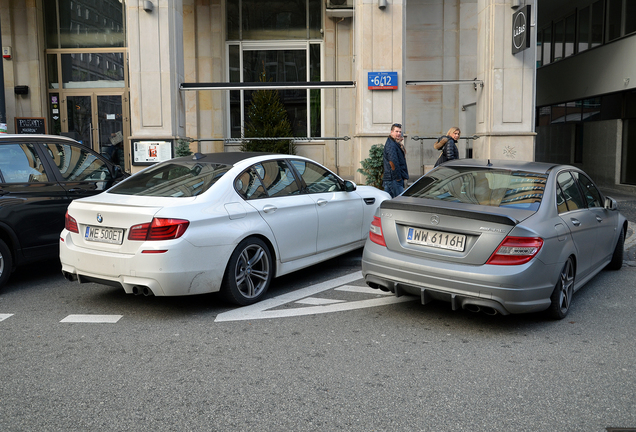 BMW M5 F10 2011