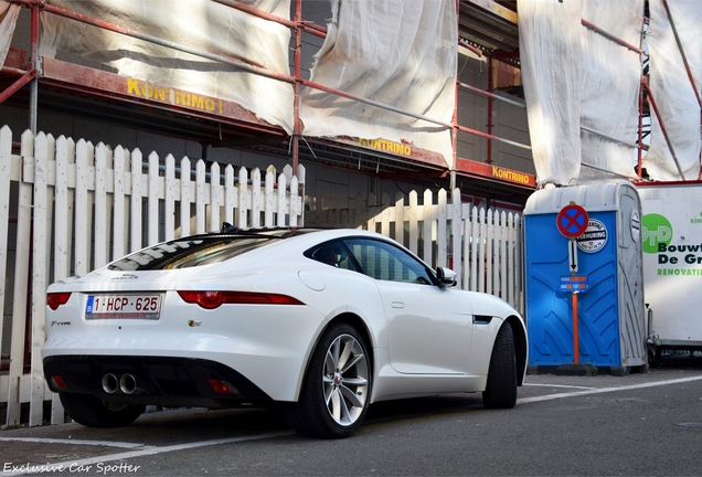 Jaguar F-TYPE S Coupé