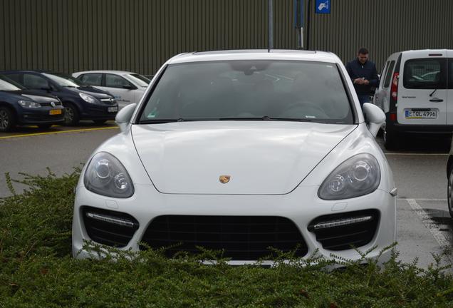 Porsche 958 Cayenne GTS