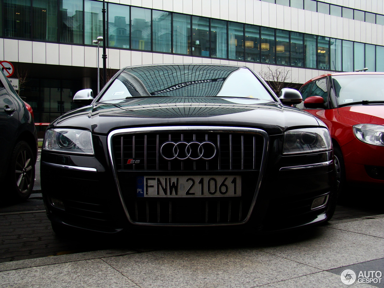 Audi S8 D3