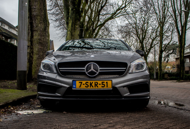 Mercedes-Benz A 45 AMG