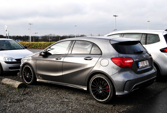 Mercedes-Benz A 45 AMG