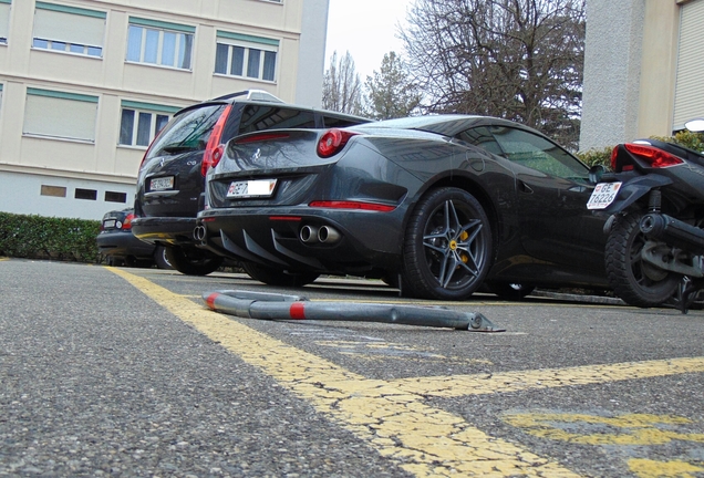 Ferrari California T