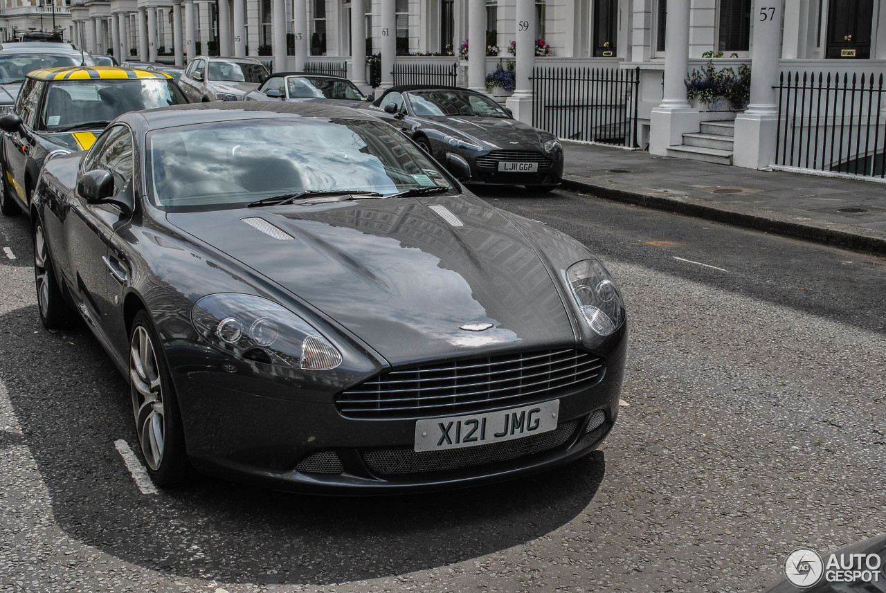 Aston Martin DB9 2010