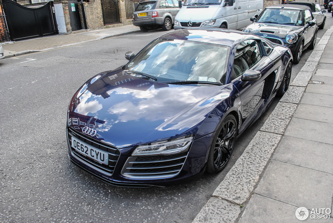 Audi R8 V10 Plus 2013