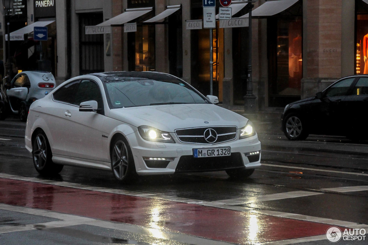 Mercedes-Benz C 63 AMG Coupé