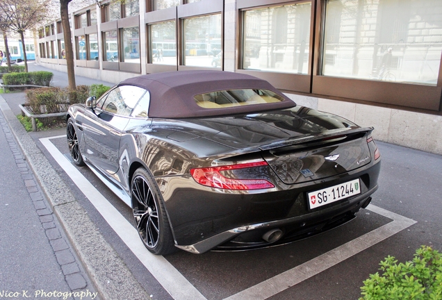 Aston Martin Vanquish Volante