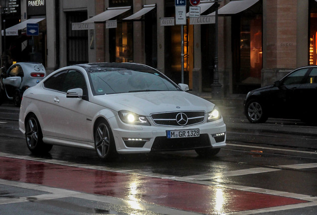 Mercedes-Benz C 63 AMG Coupé