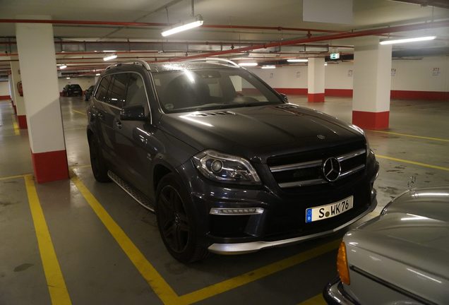 Mercedes-Benz GL 63 AMG X166