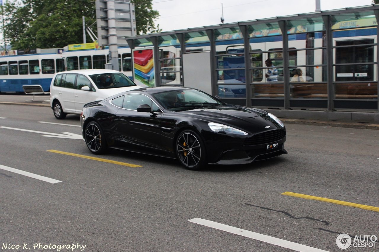 Aston Martin Vanquish 2013