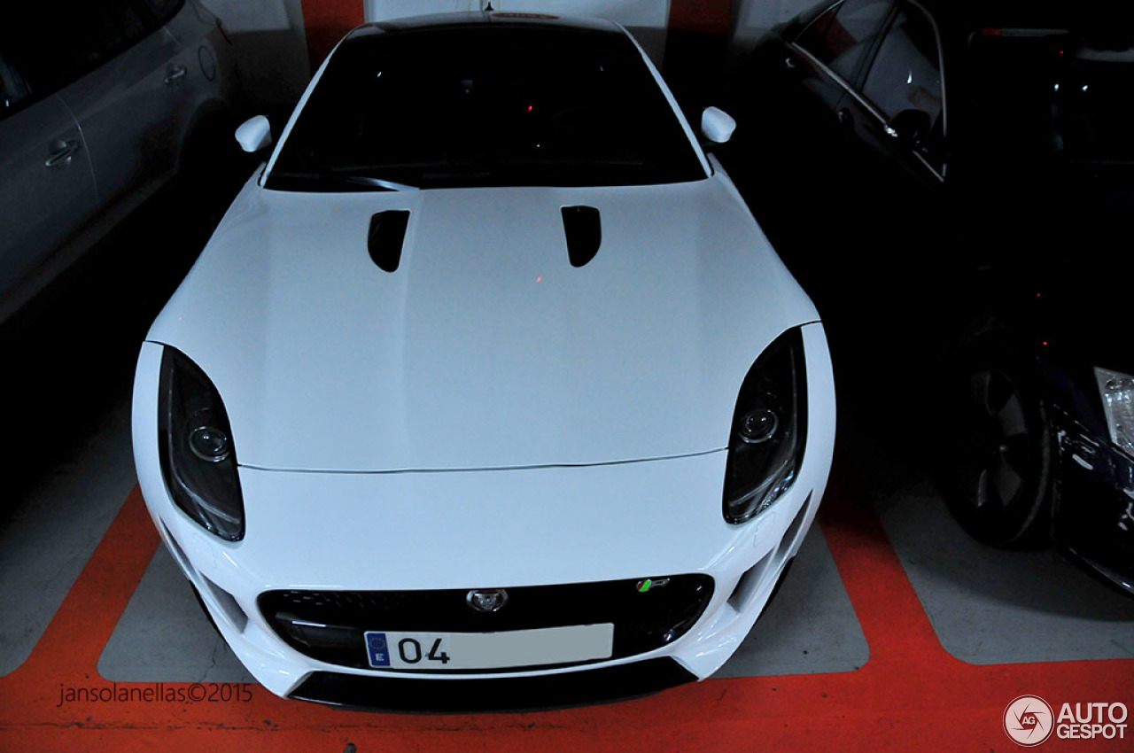 Jaguar F-TYPE R Coupé