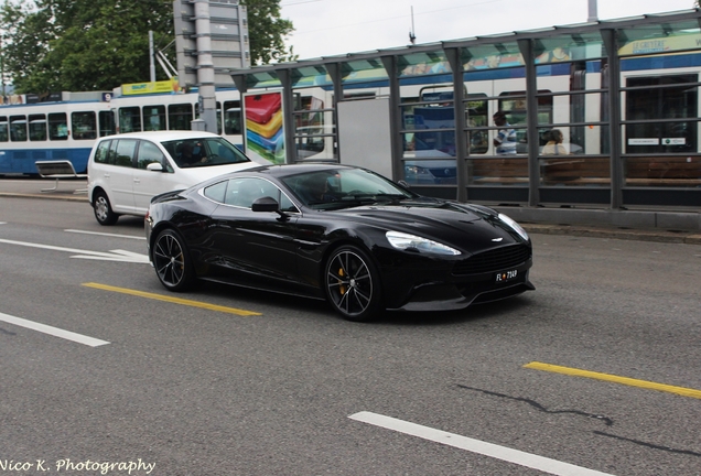 Aston Martin Vanquish 2013