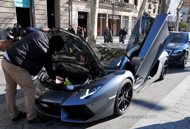 Lamborghini Aventador LP700-4