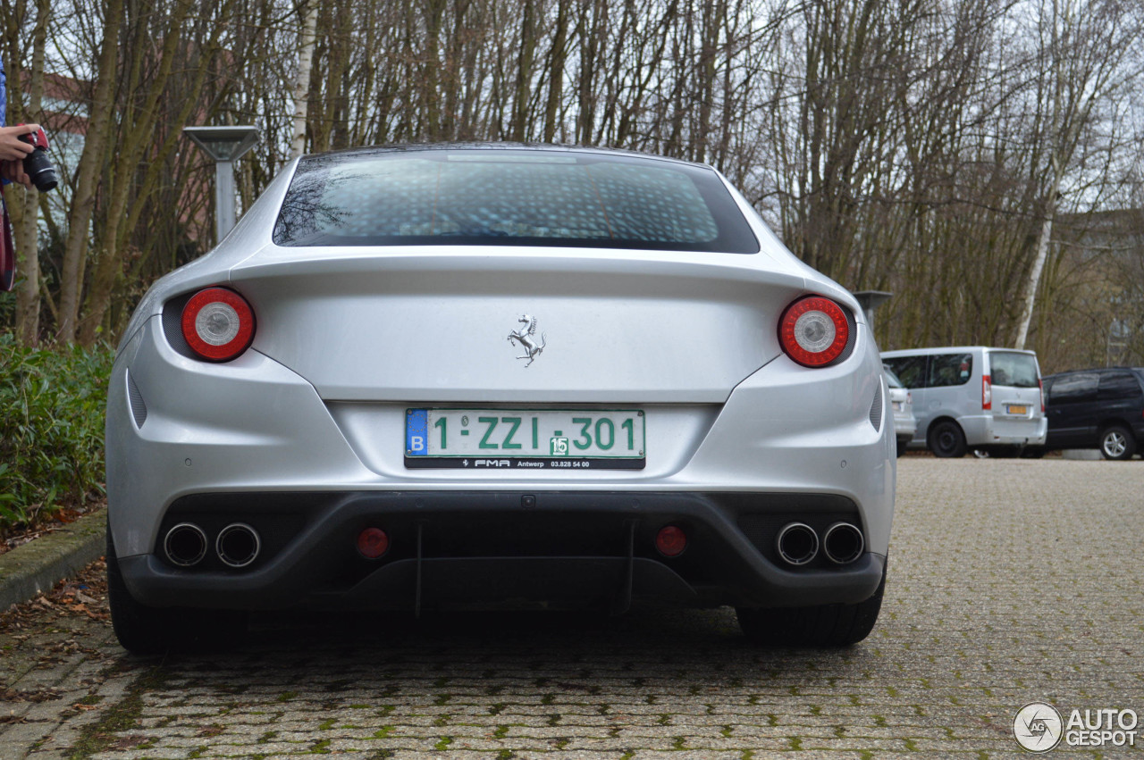 Ferrari FF