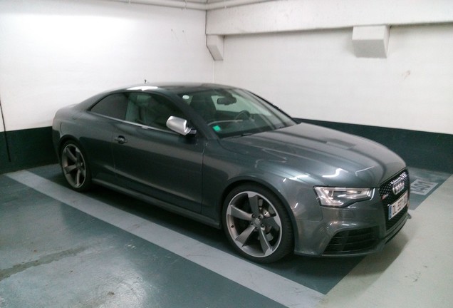 Audi RS5 B8 2012