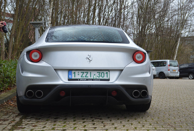 Ferrari FF